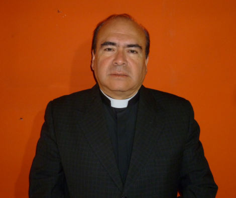 Parroco Oscar Enrique Lozano Sandoval